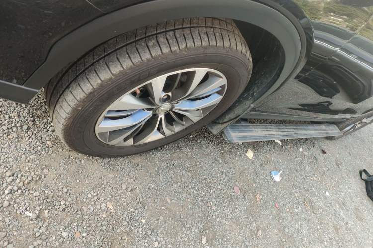 Used GAC Trumpchi GS8 2017 320T Two-Wheel Drive Luxury Smart Connectivity Version (7 Seats)
