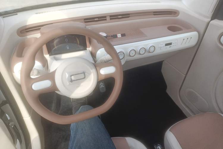 Used Bestune Pony 2026 Model 222km Shining Horse