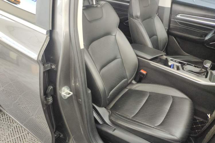 Used Geely Auto Emgrand 2022 4th Generation 1.5L CVT Luxury Model