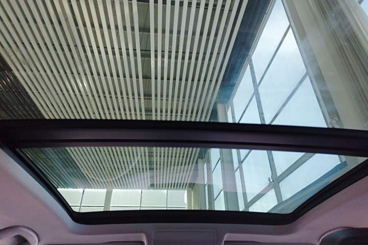 Used Volkswagen Passat 2019 330TSI Luxury Edition China VI Standard