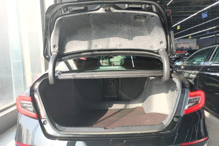 Used Honda Accord 2022 260TURBO Phantom Night · Prestige Edition