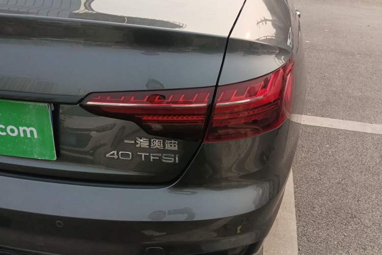 Used Audi A4L 2022 40 TFSI Fashion Dynamic Model
