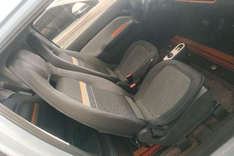 Used Wuling Hongguang MINIEV 2022 Easy Version Lithium Iron Phosphate
