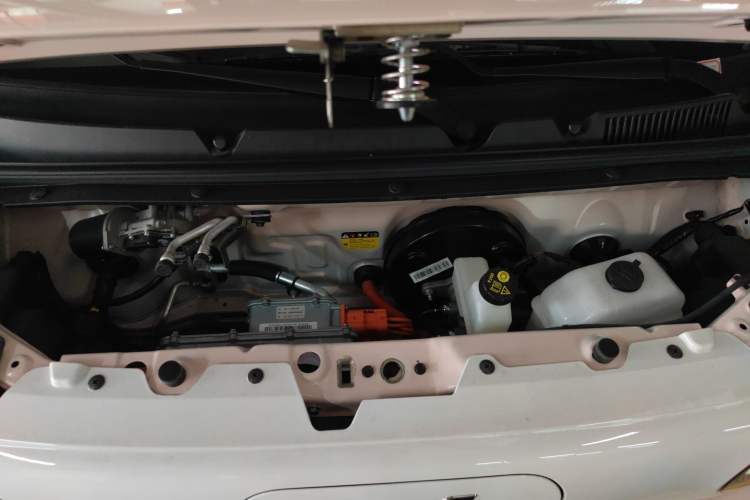 Used Wuling Hongguang MINIEV 2024 3rd Generation 215km Youth Edition
