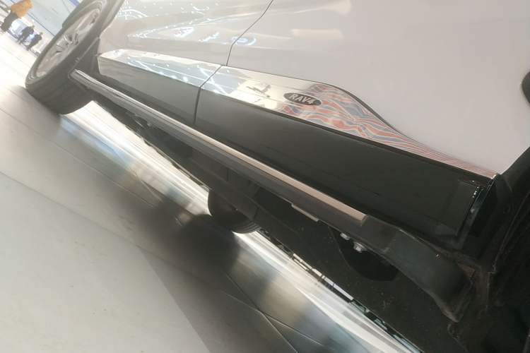 Used Toyota RAV4 2022 2.0L CVT Two-Wheel Drive Fashion Edition
