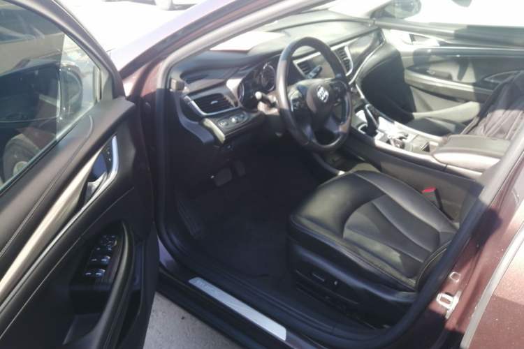 Used Buick LaCrosse 2018 20T Elite Edition
