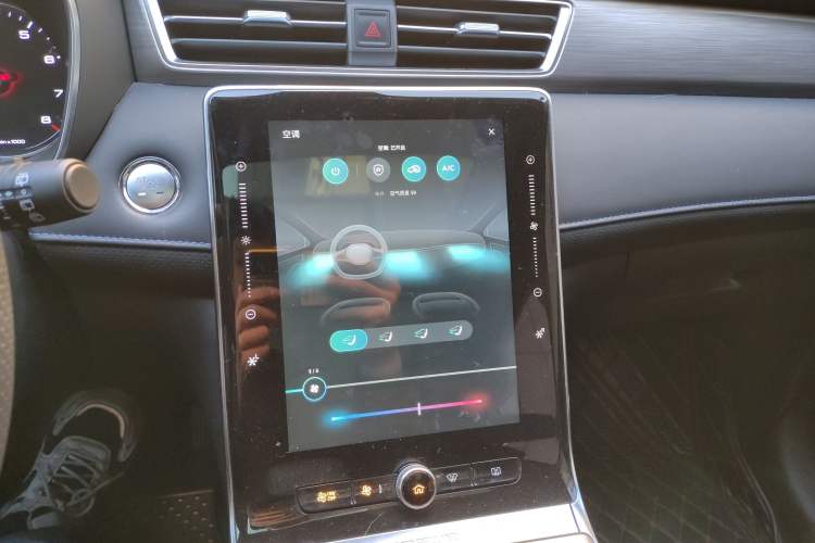 Used Roewe RX5 2020 PLUS 300TGI Automatic Ali National Style Luxury Edition
