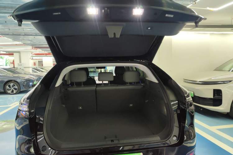 Used XPeng G6 2025 625 Long-Range Max Flagship Edition
