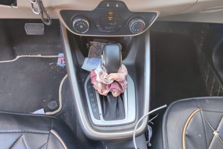 Used Ford Escort 2015 1.5L Automatic Comfort Model
