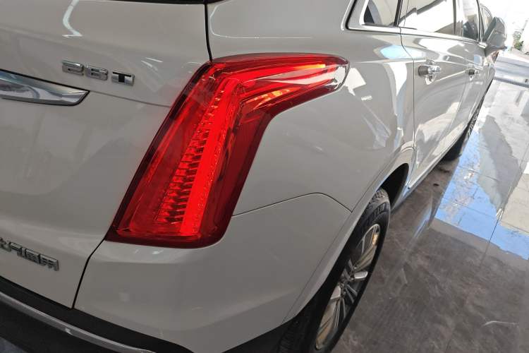 Used Cadillac XT5 2016 28T Four-Wheel Drive Luxury Model
