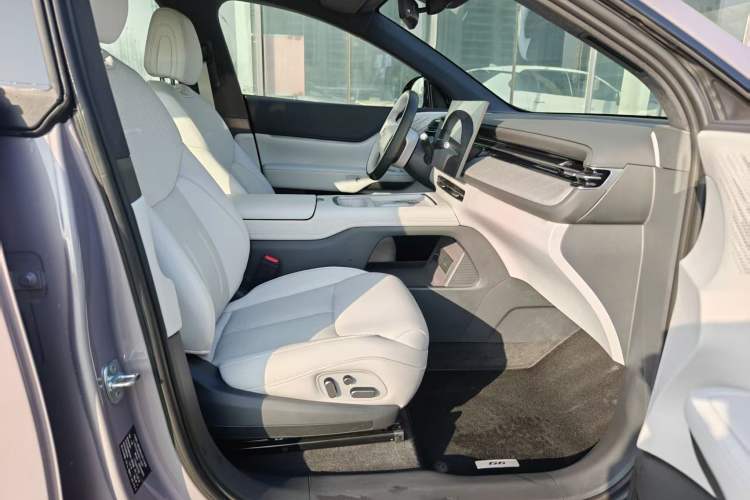 Used XPeng G6 2025 625 Long-Range Max Flagship Edition
