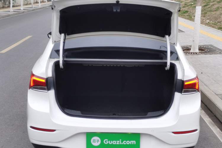 Used Buick GT 2018 18T Automatic Elite Model
