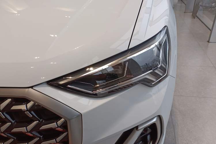 Used Audi Q3 2024 35 TFSI Fashion Dynamic Edition