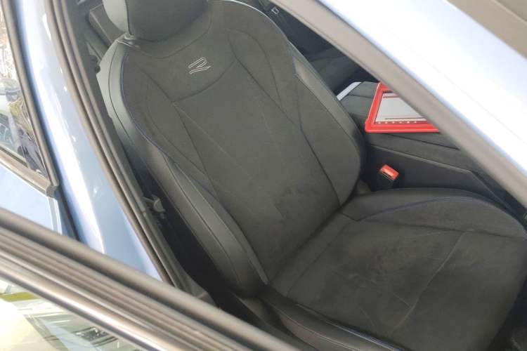 Used Volkswagen Tiguan L 2024 PRO 380TSI Four-Wheel Drive R-Line Prestige Edition
