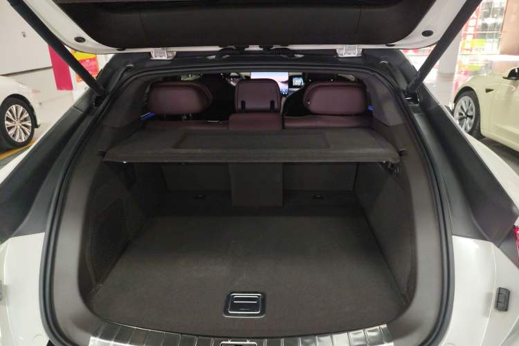 Used Denza Z9GT 2024 1100 Four-Wheel Drive Ultra Version
