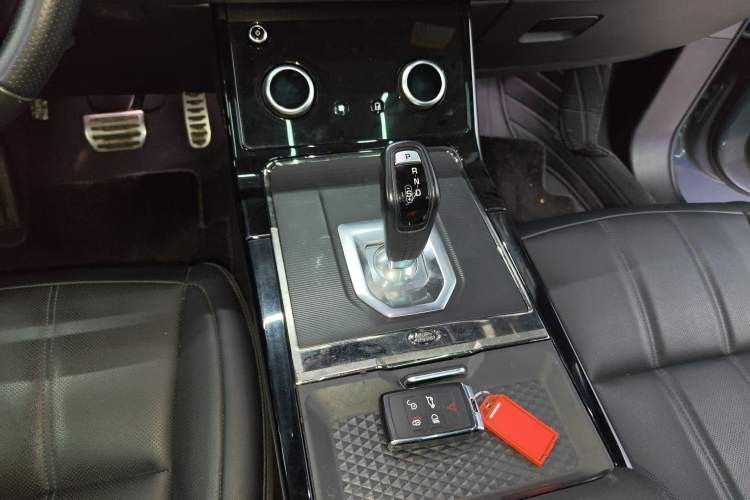 Used Land Rover Range Rover Evoque 2020 249 PS R-DYNAMIC S Sport Edition
