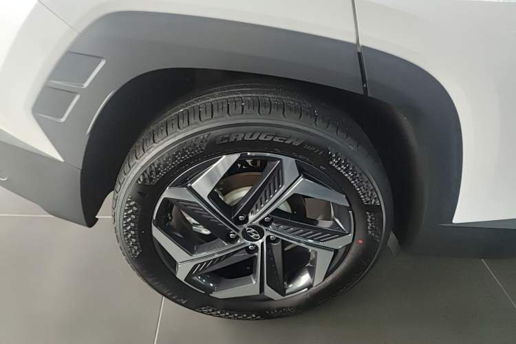 Used Hyundai Tucson 2023 Tucson L 1.5T Automatic Two-Wheel Drive DLX Luxury Edition