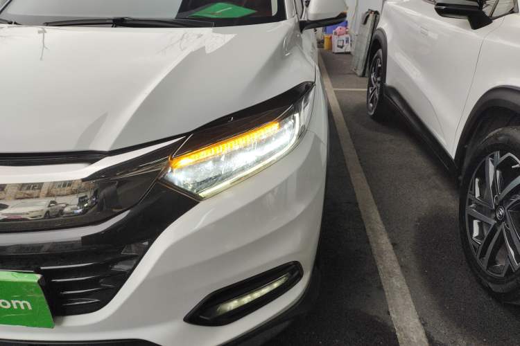 Used Honda Vezel 2020 1.5L CVT Luxury Edition