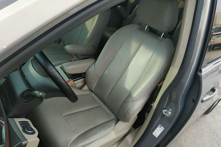 Used Buick GL8 2018 28T Comfort Model China VI Standard
