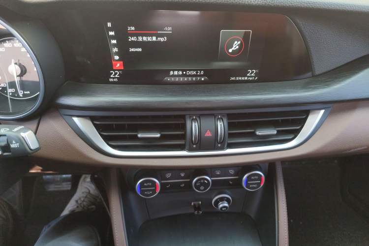 Used Alfa Romeo Stelvio 2017 2.0T 200HP Luxury Edition
