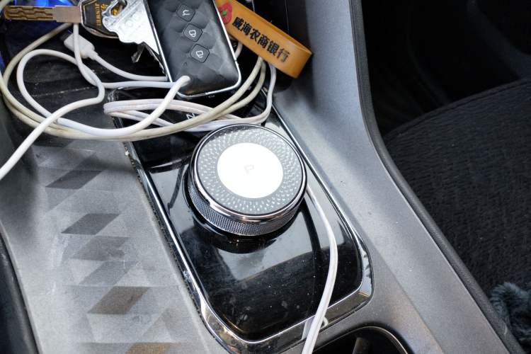 Used Wuling Xingyun 2023 2.0L DHT Standard Edition
