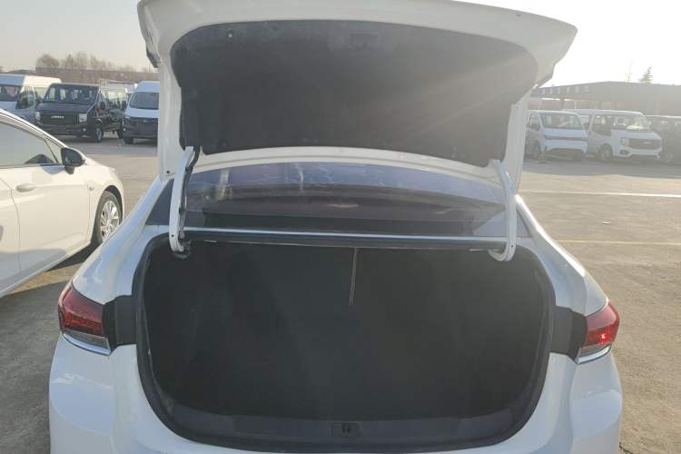 Used Buick GT 2018 15T Manual Elite Version China V Standard
