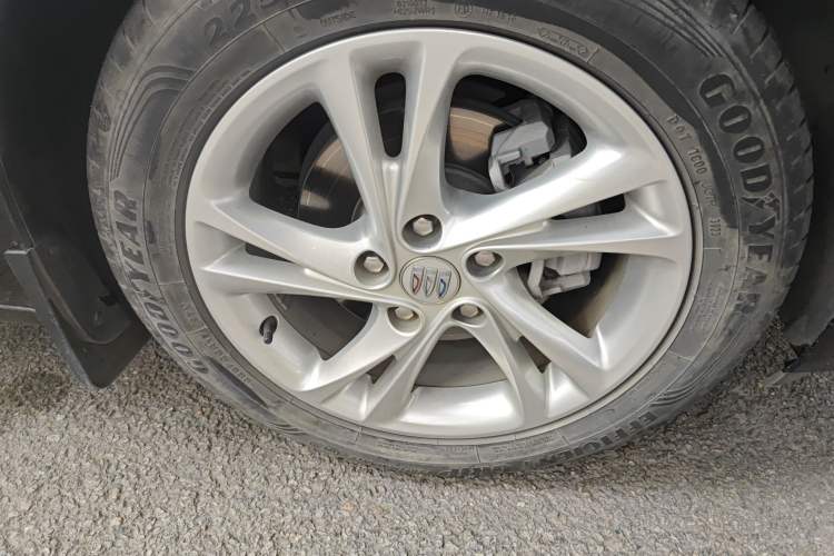 Used Buick Regal 2024 25T Deluxe Edition
