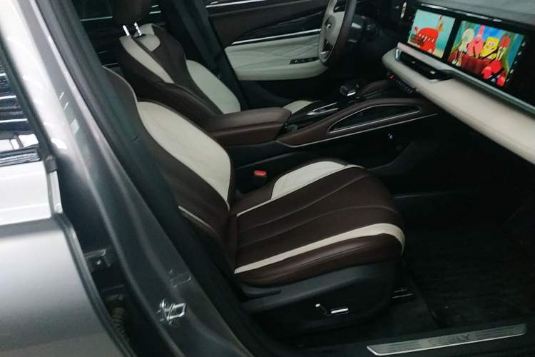 Used Geely Auto Monjaro L 2021 2.0TD DCT EVO Two-Wheel-Drive Flagship Version
