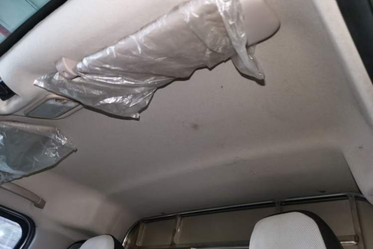 Used Wuling Rongguang S 2021 1.2L Base Model Window-Sealed 2-Seat LSI Car
