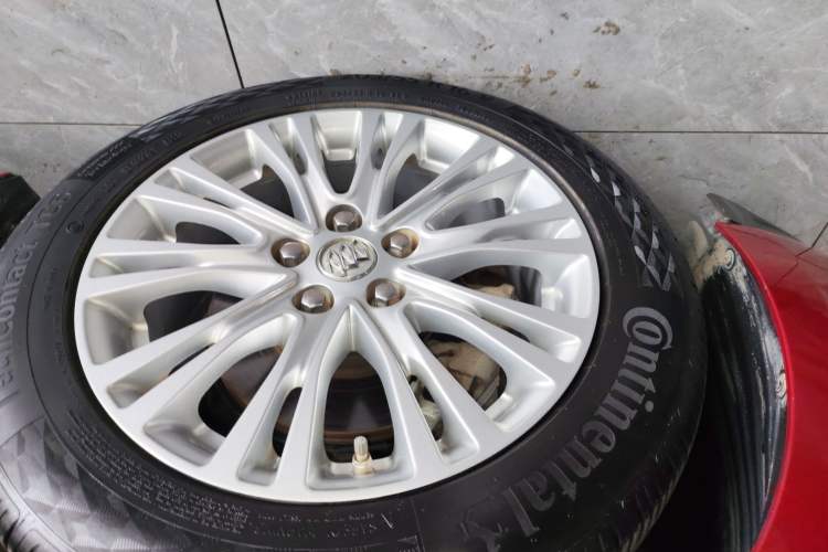 Used Buick GT 2015 15N Automatic Elite Version
