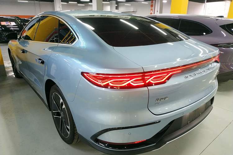 Used BYD Han 2023 EV Champion Edition 605KM Front-Drive Premium Model
