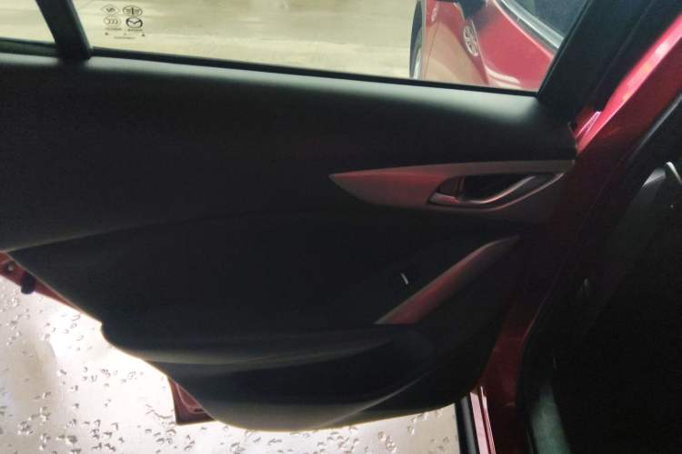 Used Mazda CX-4 2018 2.0L Automatic Two-Wheel Drive Blue Sky Dynamic Version China V Standard
