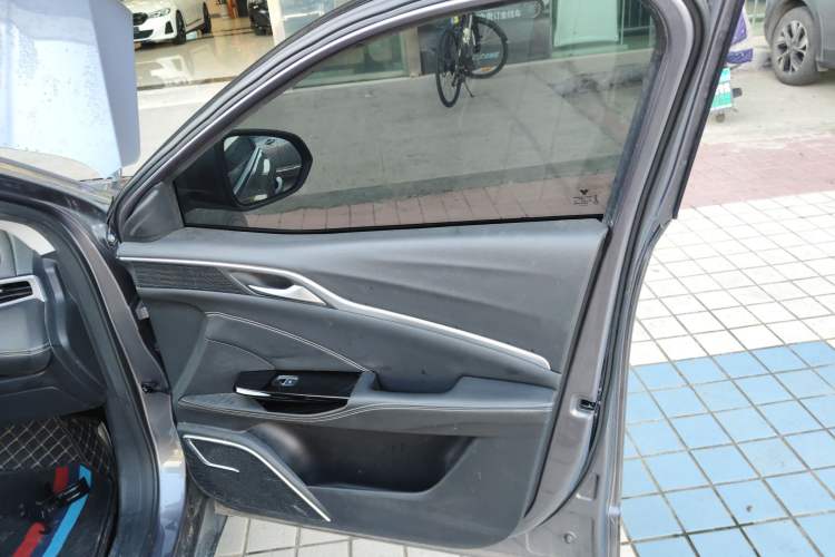 Used NETA U 2023 NETA U-Ⅱ Challenge Edition 400 U Show – Lithium Iron Phosphate
