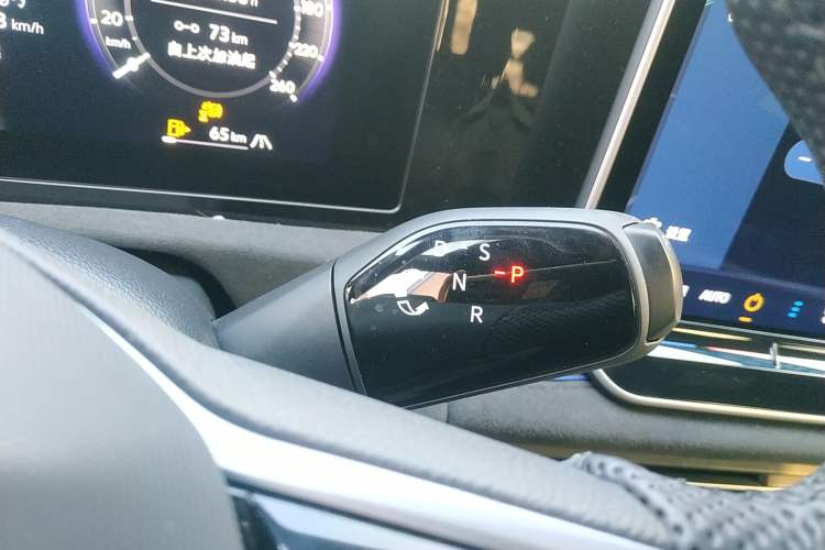 Used Volkswagen Tiguan L 2024 PRO 380TSI Four-Wheel Drive R-Line Prestige Edition
