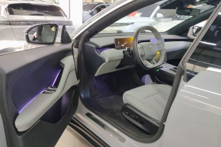 Used Nio ET5T 2023 75 kWh Touring
