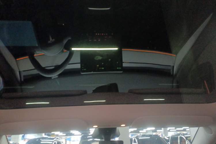 Used Tesla Model Y 2024 Rear-Wheel-Drive Version
