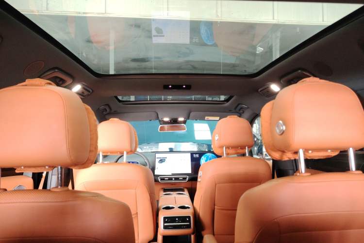 Used Li Auto L8 2023 Air model
