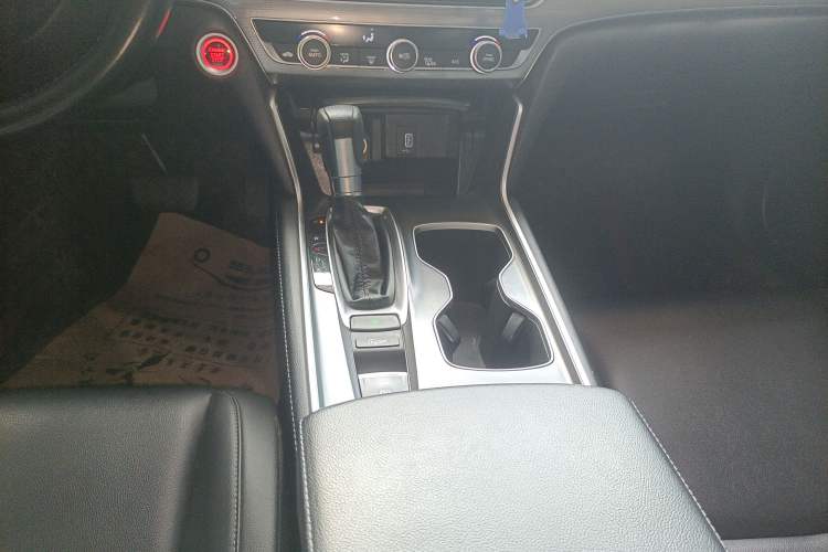 Used Honda Accord 2018 260TURBO Luxury Edition China VI
