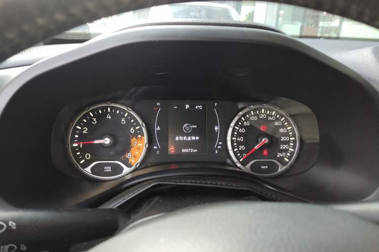 Used  Renegade 2017 180T Automatic Jingneng Edition
