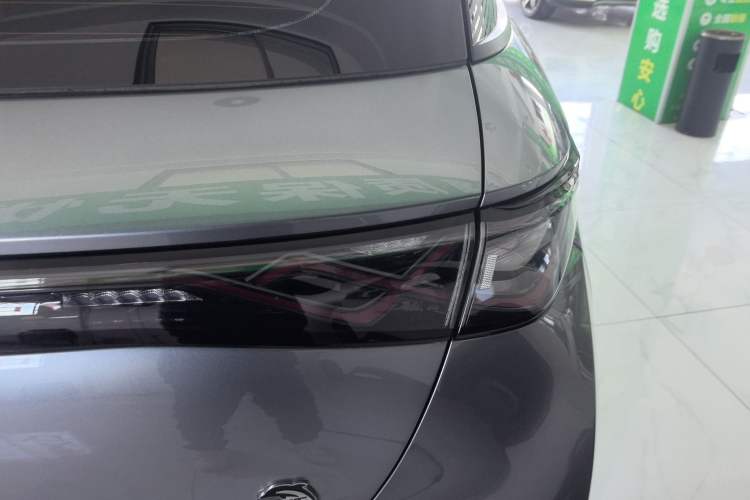 Used BYD Dolphin 2021 405 km Fashion Edition
