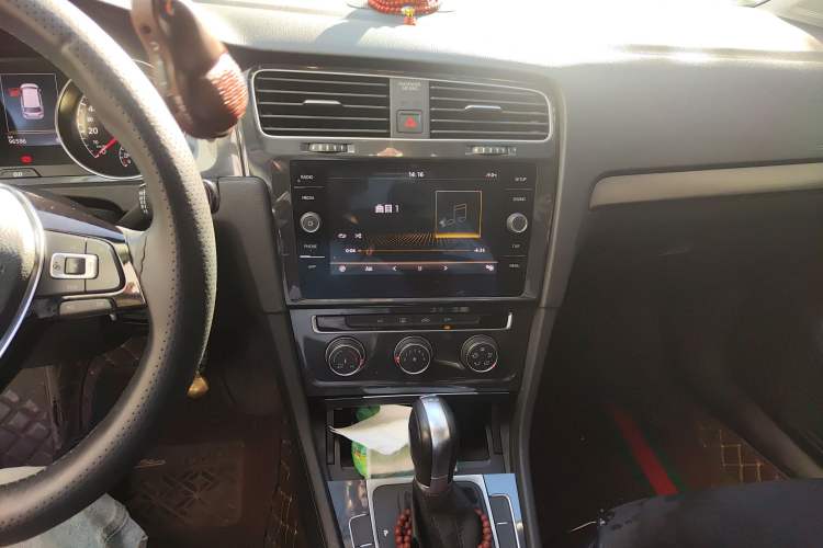 Used Volkswagen Golf 2019 1.8TSI Travel Edition