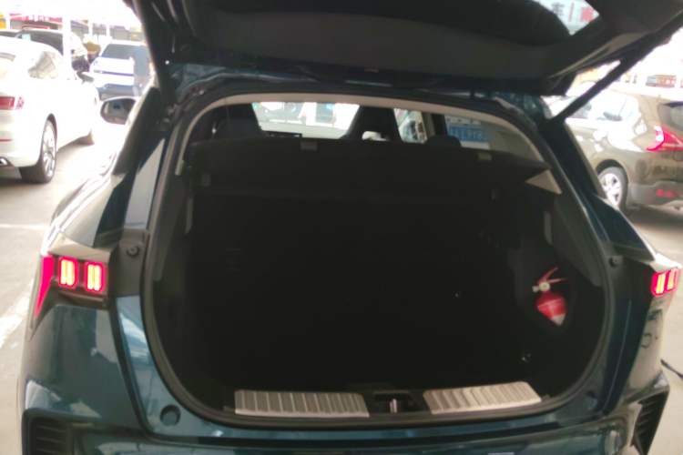 Used Lynk & Co 06 2020 1.5T YAO Halo
