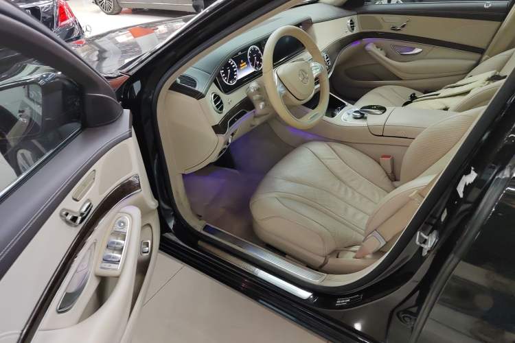 Used Mercedes-Benz S-Class 2014 S 320 L Business Model
