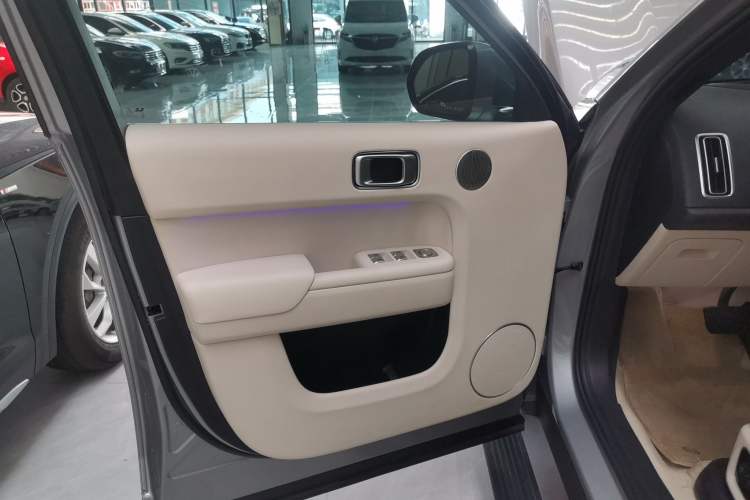 Used Li Auto L9 2024 Ultra Model
