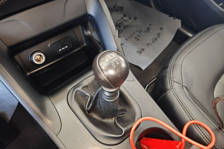 Used Hyundai ix35 2015 2.0L Manual Two-Wheel Drive Comfort Version China IV Standard
