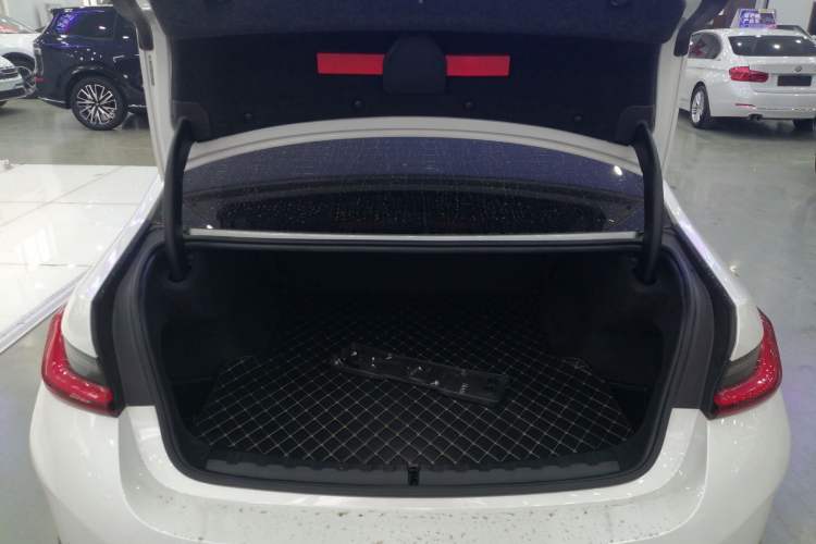 Used BMW i3 2022 eDrive 35 L