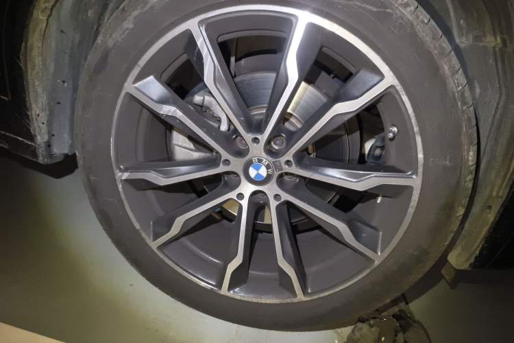 Used BMW X3 2022 Second Facelift xDrive30i Leading Edition M Night Sky Package
