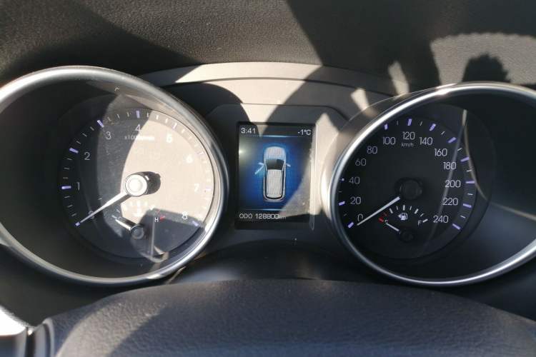 Used Haval H6 Coupe 2015 Blue Label 2.0T Automatic Two-Wheel Drive Elite Model