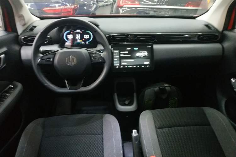 Used Leapmotor T03 2021 400 Lite Edition Lithium Iron Phosphate
