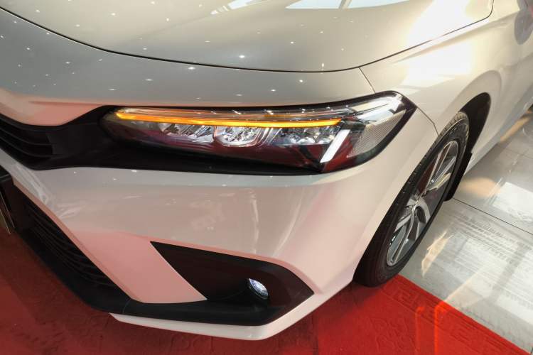 Used Honda Civic 2022 240TURBO CVT Dynamic Edition
